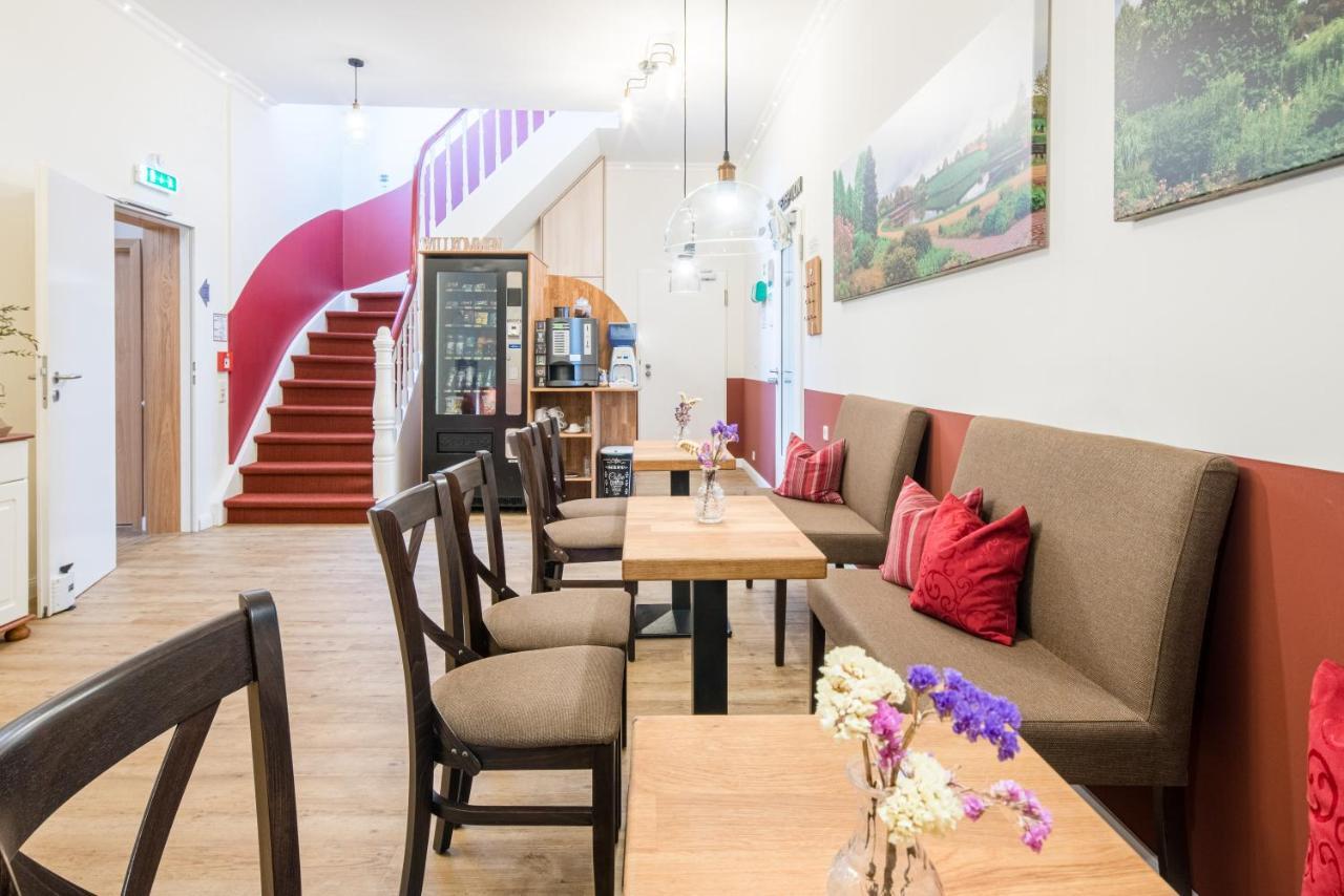 Schaefers Hotel, Self-Check-In, Cafe Und Baecker Am Hotel Vechta Exterior foto